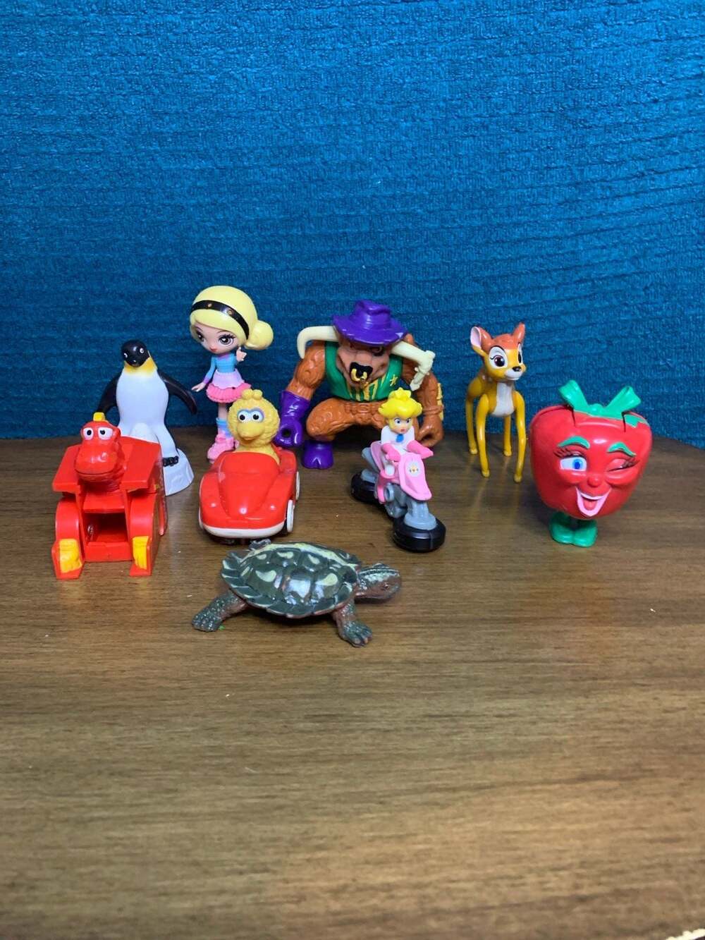 Lot Of 9 Toys